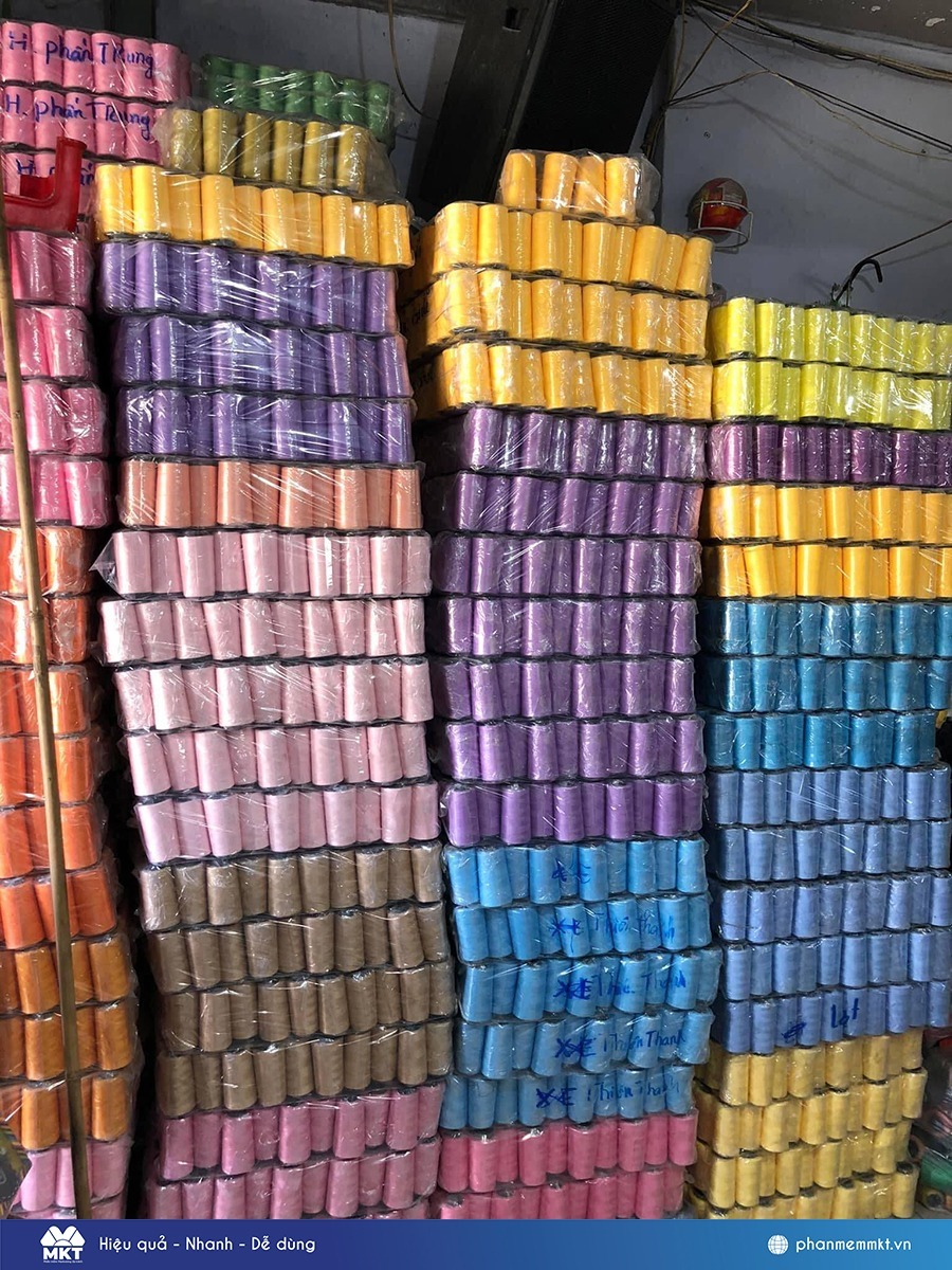 Chỉ May Hùng Dũng cam kết luôn mang đến cho khách hàng những sản phẩm chất lượng với giá cả phải chăng